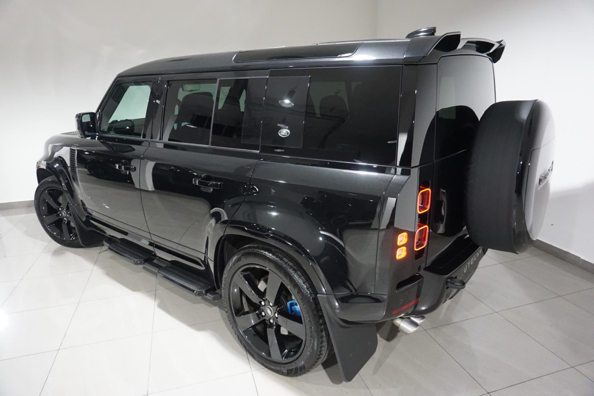Land Rover Defender 110 5.0 P525 V8 Auto 4WD Euro 6 (s/s) 5dr